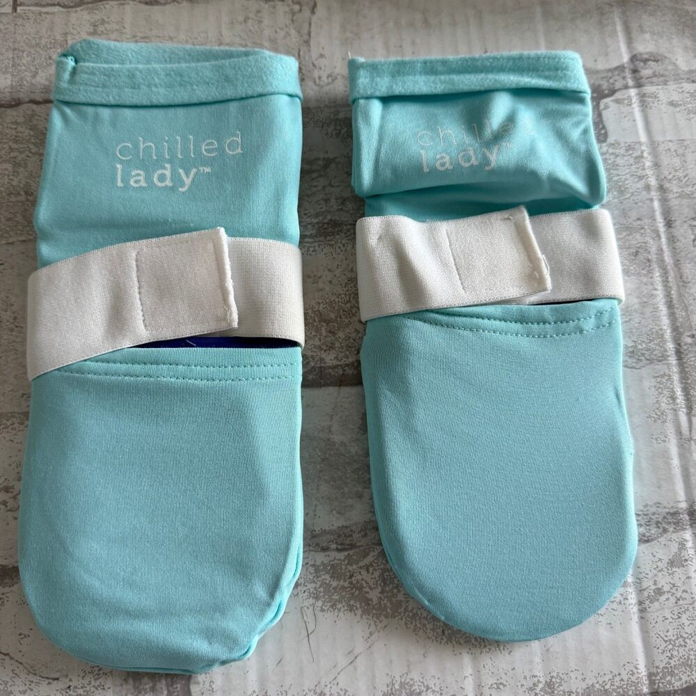 Chilled Lady Cold Therapy Socks Aqua Cooling Ice Mitts Relief Slippers S (4-6)